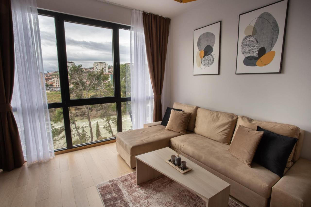 Lina - Pg, Moraca River Apartment Ποντγορίτσα Εξωτερικό φωτογραφία