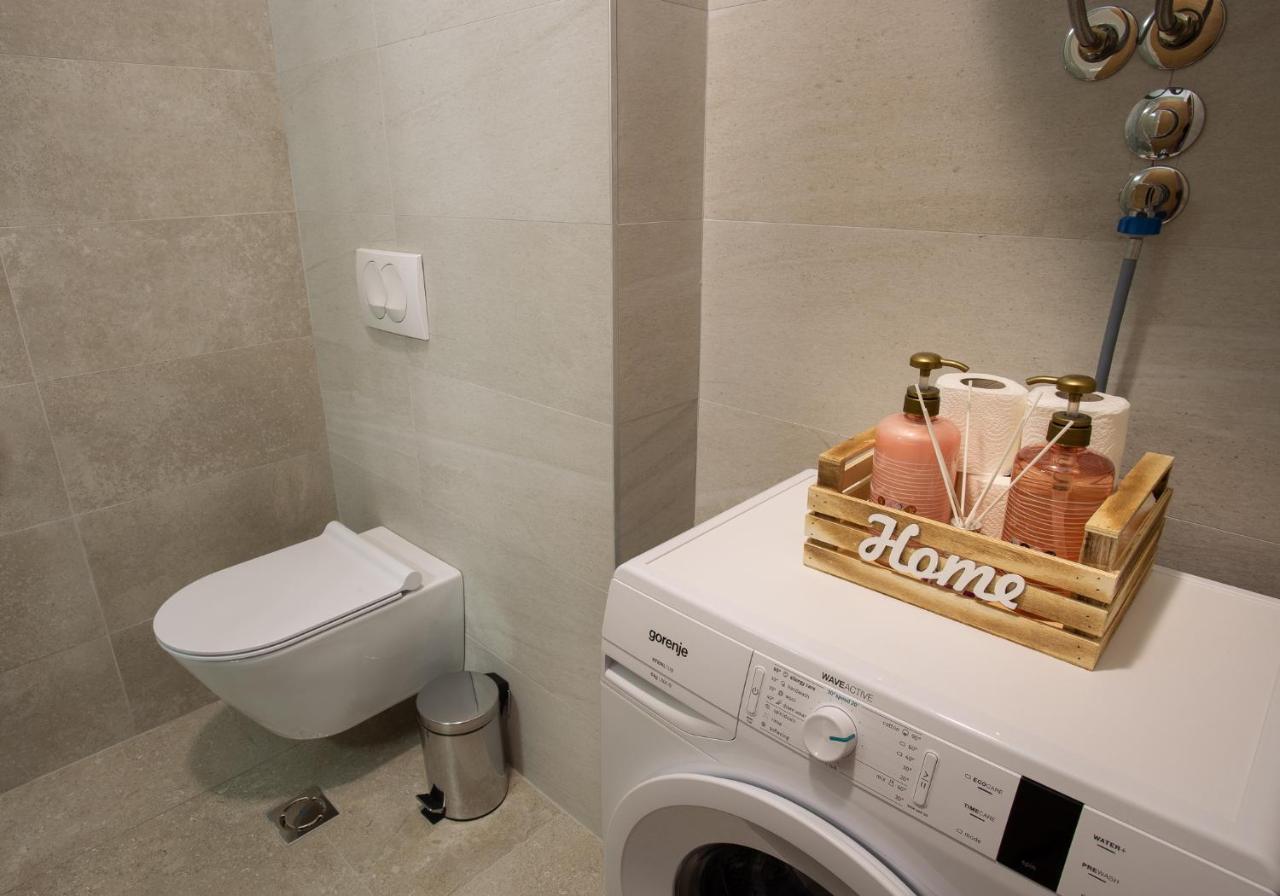 Lina - Pg, Moraca River Apartment Ποντγορίτσα Εξωτερικό φωτογραφία